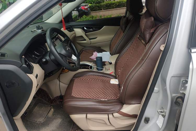 Used Nissan X-Trail 2017 2.0L CVT Comfort Edition 2WD Left Front Seat