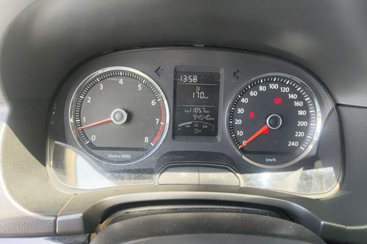 Used Volkswagen Lavida 2011 1.4 TSI Manual Prestige Edition
