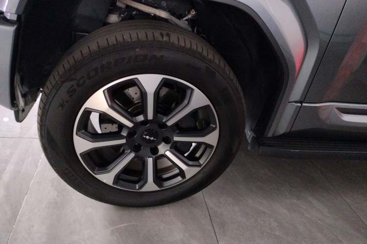 Used Formula Leopard 5 2025 TianShen Intelligent Driving Ultra Edition Left Front Wheel Hub