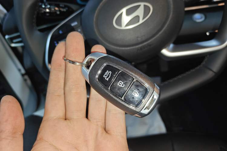 Used Hyundai Elantra 2023 1.5L CVT GLX Elite Edition
