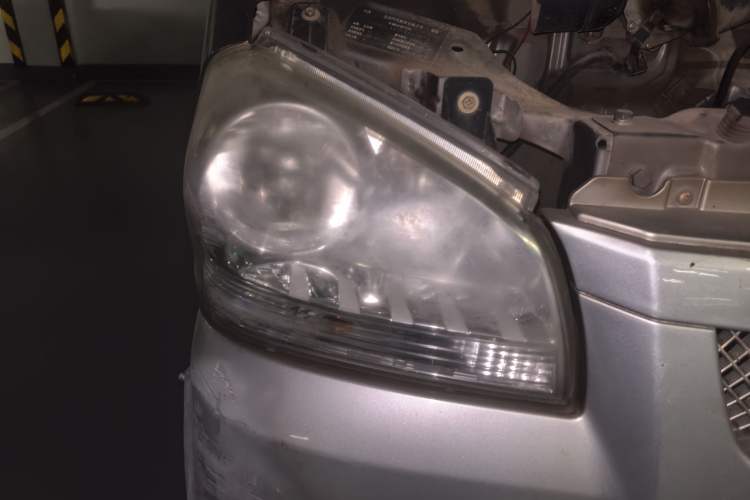 Used BAIC Weiwang 307 2014 1.2L Standard A12 Right Front Headlight