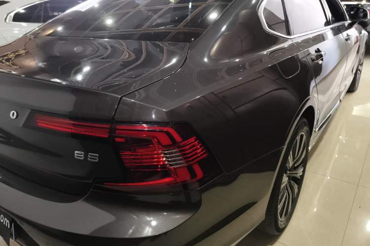 Used Volvo S90 2021 B5 Zhiyi Luxury Edition
