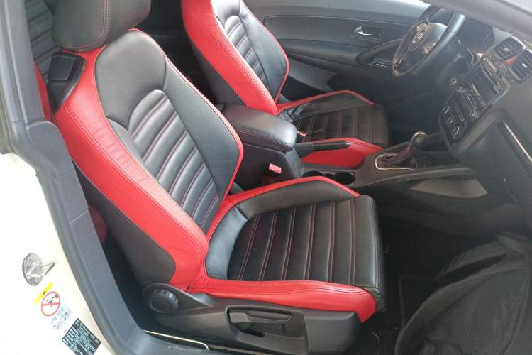 Used Volkswagen Scirocco 2013 1.4TSI GTS Right Front Seat