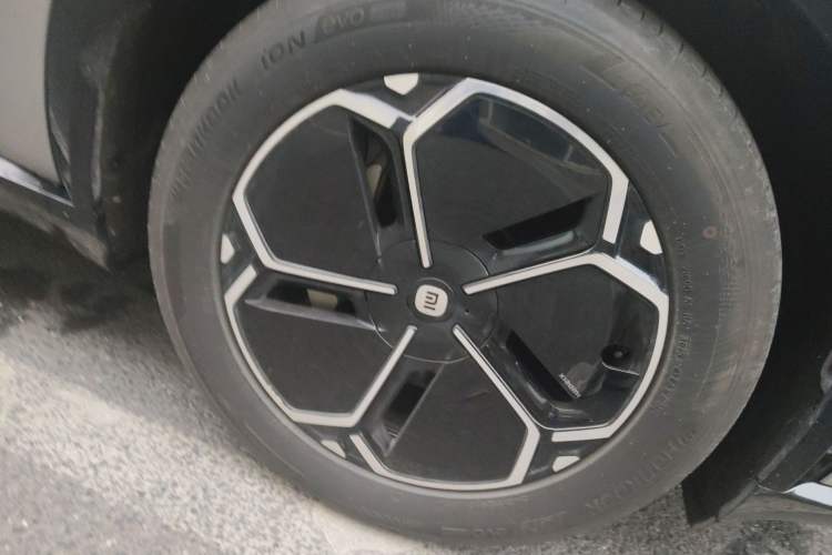 Used Xiaomi Auto YU7 2025 Ultra-Long Range Rear-Wheel Drive Version