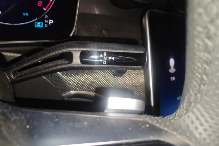 Used Mercedes-Benz C-Class 2023 Restyled C 260 L Sport Edition Gear Lever