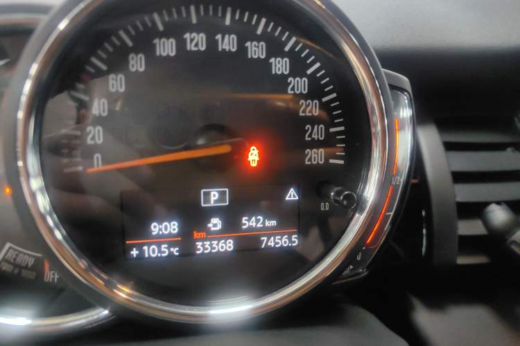 Used MINI MINI 2018 1.5T COOPER Classic Edition