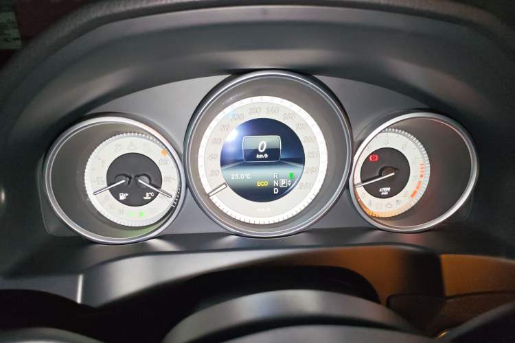 Used Mercedes-Benz E-Class 2014 E 200 Coupe