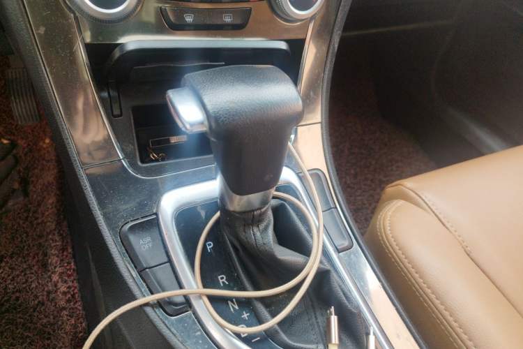 Used Brilliance V5 2014 1.6L Automatic Luxury Model