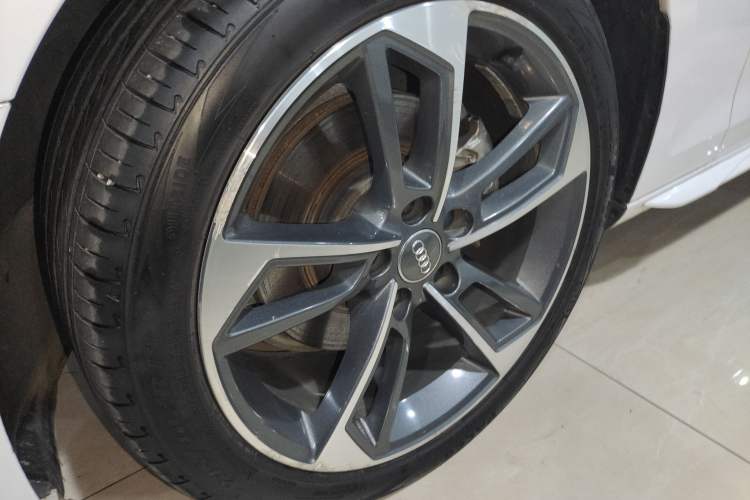 Used Audi A4L 2020 40 TFSI Fashion Dynamic Model
