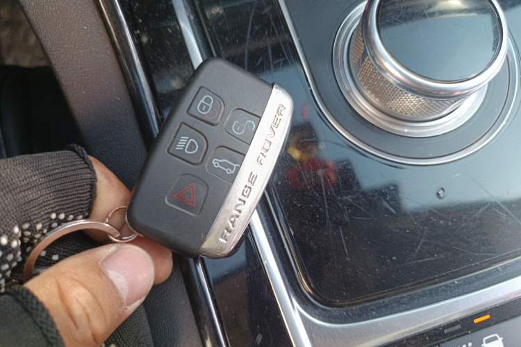 Used Jaguar XF 2016 XF 2.0T Two-Wheel-Drive Luxury Edition