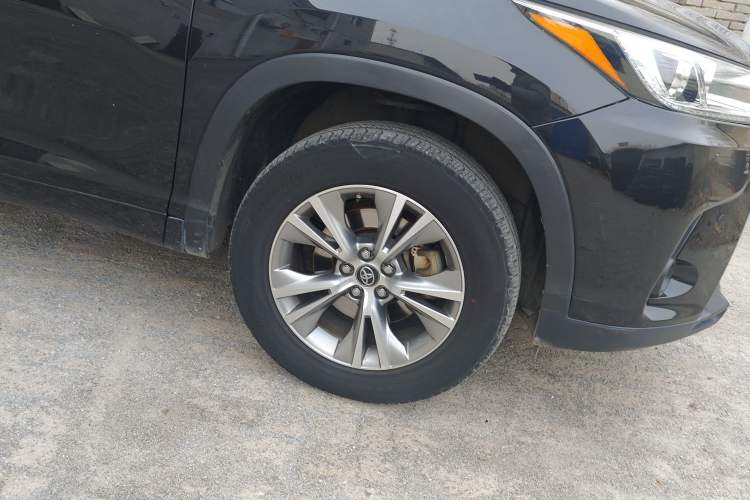 Used Toyota Highlander 2021 2.0T Two-Wheel Drive Elite Edition 5 Seats
