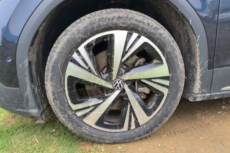 Used Volkswagen ID.6 CROZZ 2022 Long-Range PRO Edition
