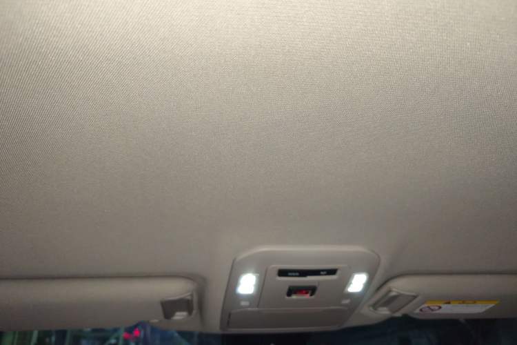 Used Toyota Highlander 2024 2.5L Smart Electric Hybrid Dual-Motor Two-Wheel-Drive Elite Edition 5 Seats Headliner