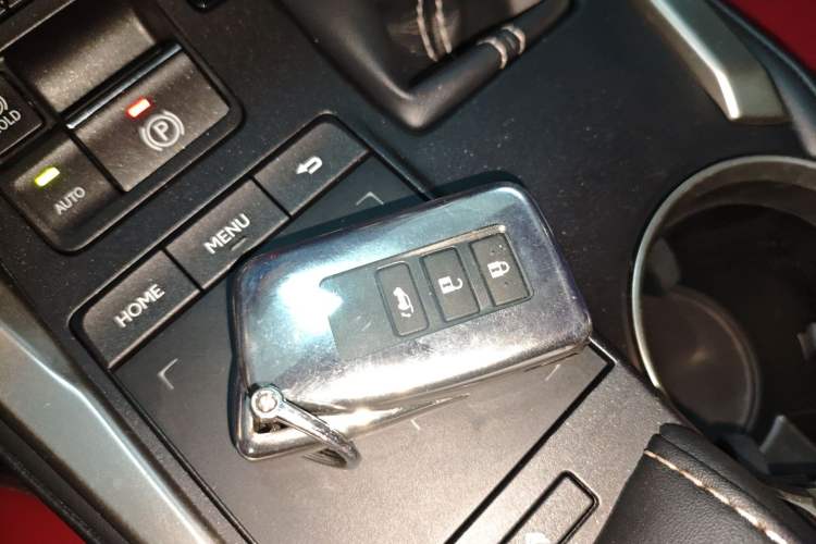 Used Lexus NX 2020 300h Front-Drive FENGSHANG Version China VI Standard
