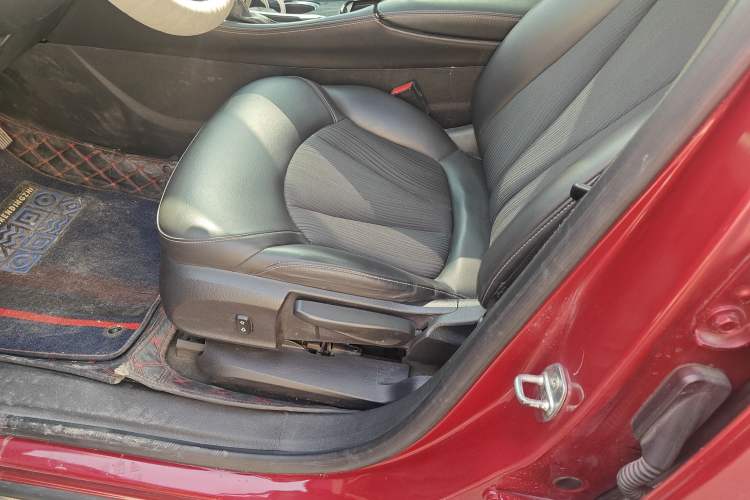 Used Buick Envision 2017 20T Two-Wheel Drive Leading Version
