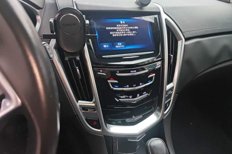 Used Cadillac SRX 2015 3.0L Comfort Version