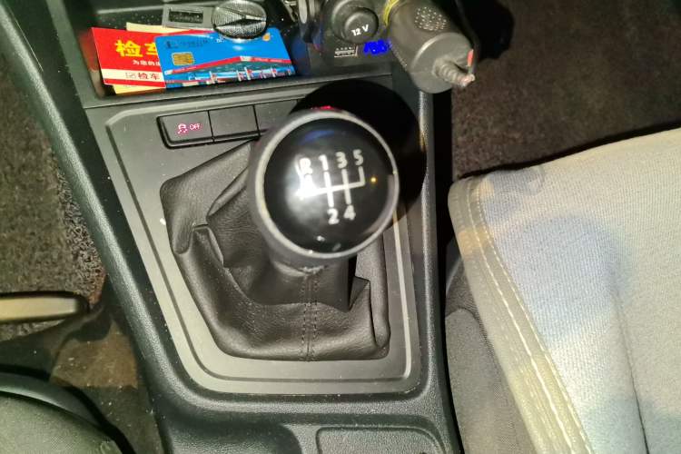 Used Volkswagen Lavida 2017 1.6L Manual Fashion Edition