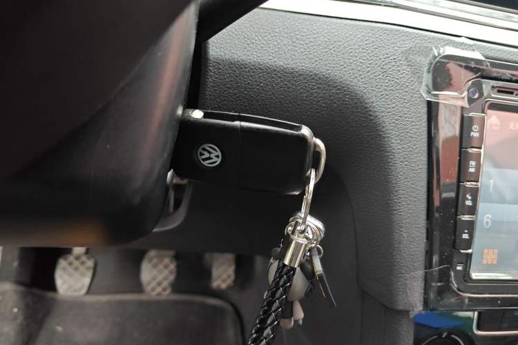 Used Volkswagen Bora 2014 1.6L Manual Comfort Model
