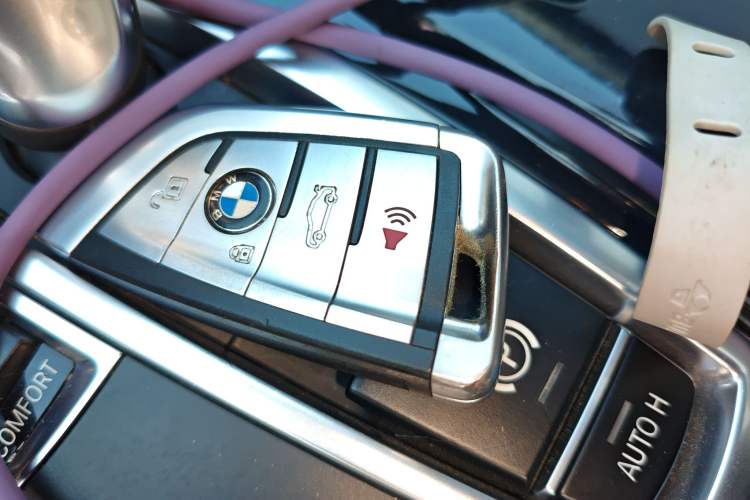 Used BMW 5 Series 2014 520Li Elegant Model