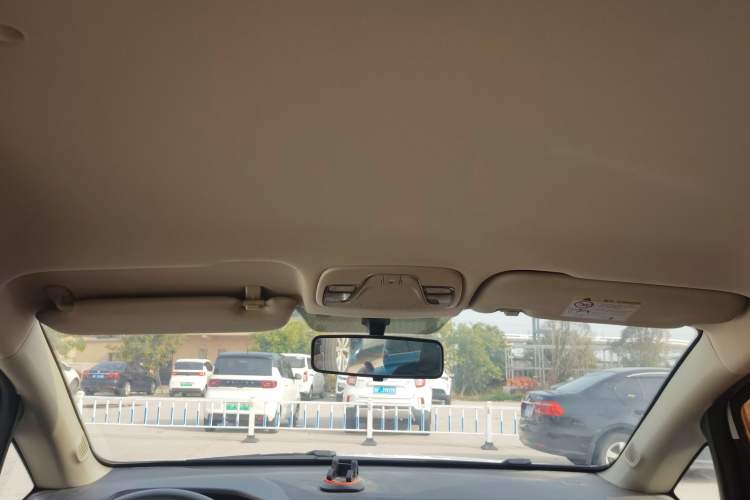 Used Geely Auto Vision X3 2020 1.5L Manual Elite Edition Headliner