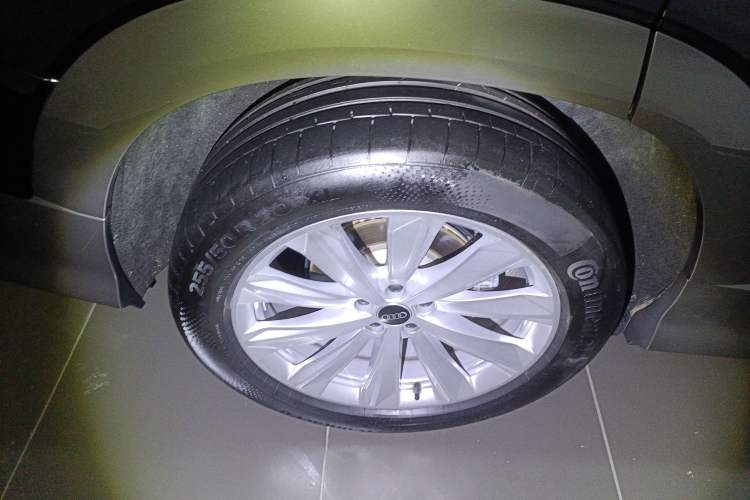 Used Audi Q6 2024 45 TFSI quattro Qiyun Edition Yulin Package 7 Seats
