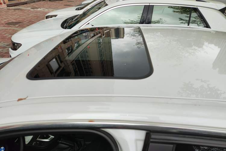 Used BMW 3 Series 2017 320Li Fashion Model
