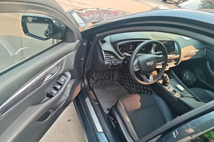 Used Cadillac CT5 2020 Revised Version 28T Tech Edition Driver Seat