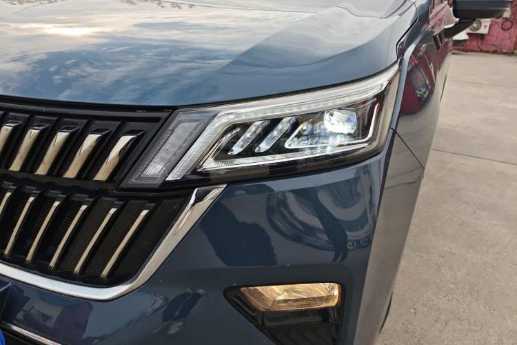 Used Wuling Jiachen 2022 1.5T CVT Deluxe Flagship Edition