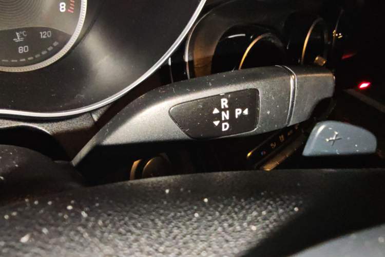 Used Mercedes-Benz C-Class 2018 C 180 L Fashion Edition Sport Version
