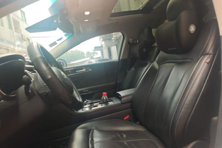 Used Ford Taurus 2015 EcoBoost 245 Fashion Edition Left Front Seat