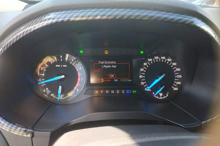 Used Ford Edge 2017 EcoBoost 245 Two-Drive Platinum Edition 5 Seats
