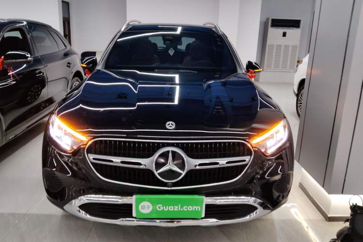 Used Mercedes-Benz GLC 2025 GLC 260 L 4MATIC Dynamic Edition Front