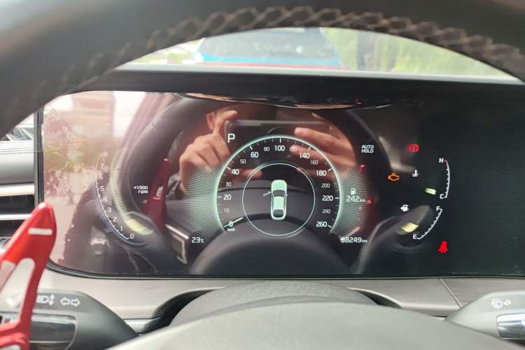 Used Kia K5 2020 380T GT-Line Premium Edition Instrument Cluster