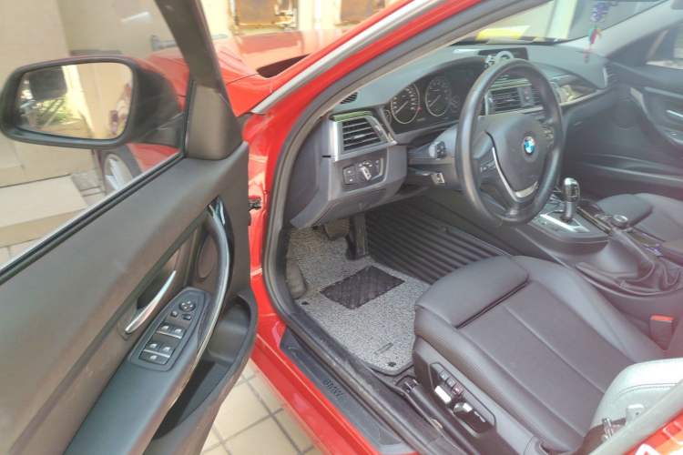 Used BMW 3 Series 2018 320Li Fashion Model
