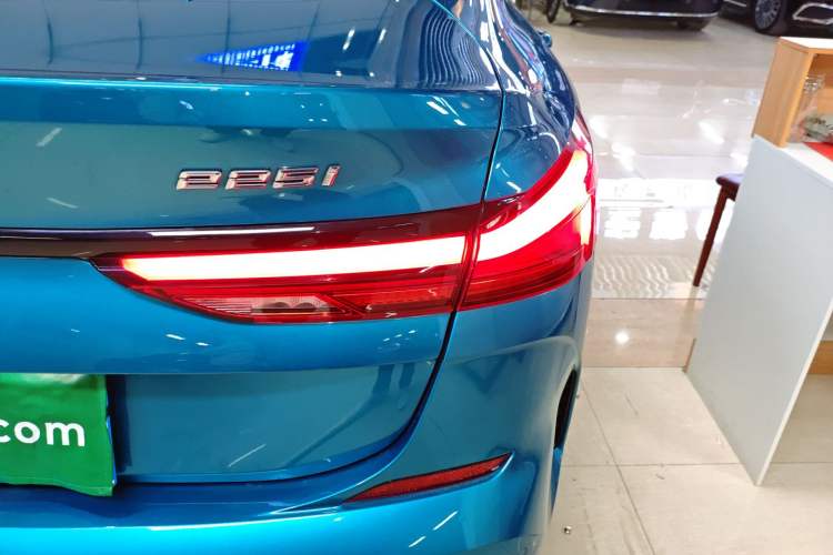 Used BMW 2 Series (Import) 2021 225i 4-Door Coupe M Sport Package