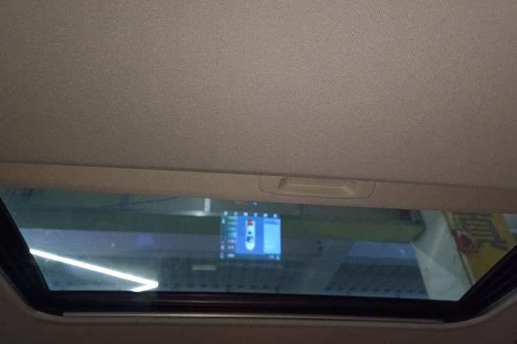 Used Toyota RAV4 2015 2.0L CVT Two-Wheel Drive Fashion Edition