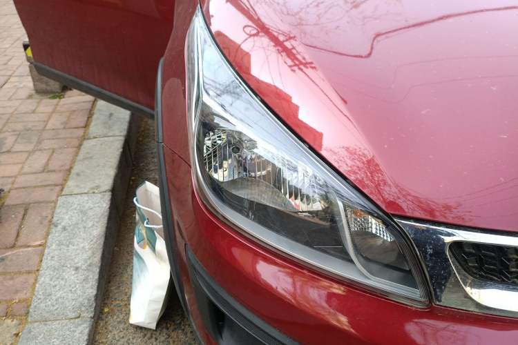 Used Kia KX Cross 2017 1.4L AT GLS