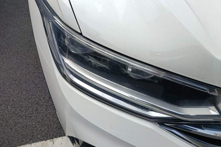 Used Volkswagen Tiguan L 2022 330TSI Automatic Two-Wheel Drive R-Line Enhanced Edition Right Front Headlight