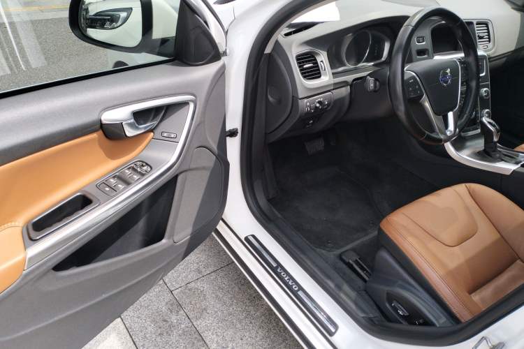 Used Volvo S60 2015 S60L T5 Intelligent Drive Edition Driver Seat