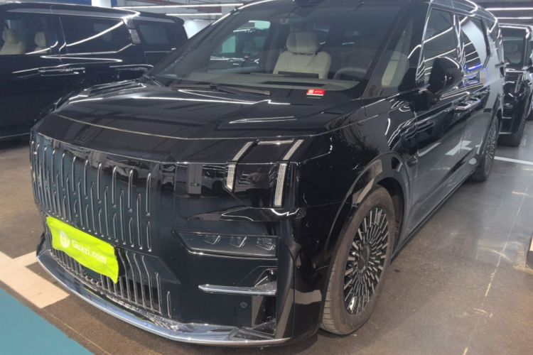 Used Zeekr 009 2024 7-Seater Walk-Through Version Four-Wheel Drive 108 kWh