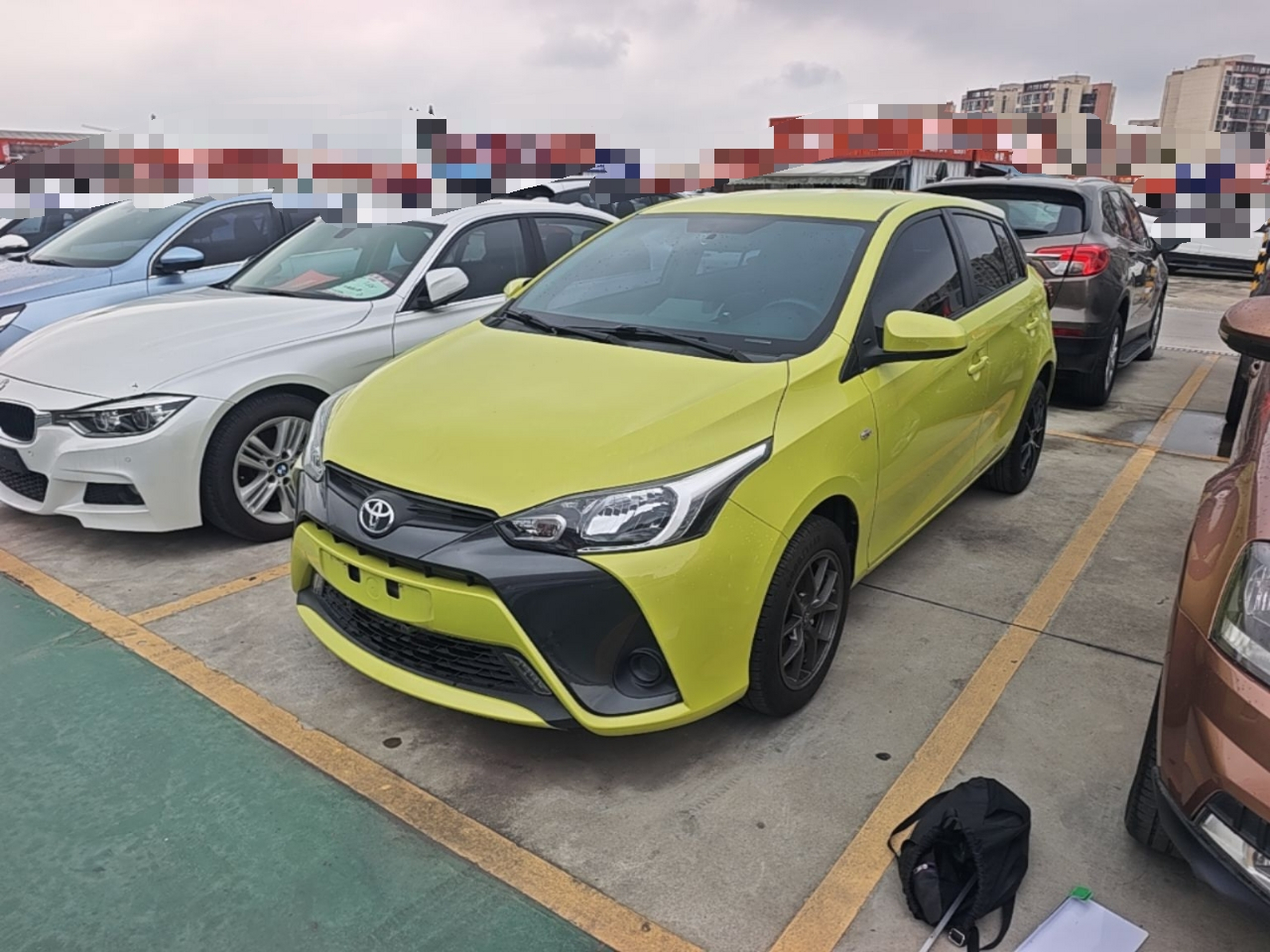 Parte inferior delantera
