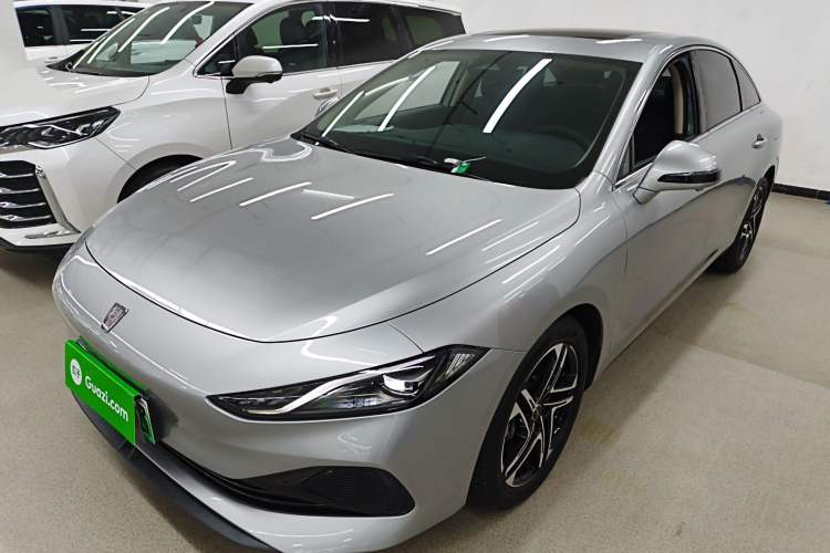 Used Roewe D7 2023 DMH 125km Excellence Edition