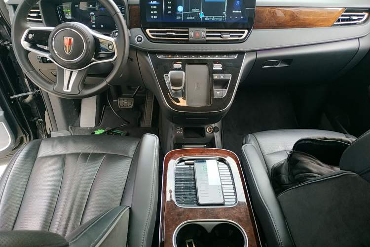 Used Hongqi HQ9 2023 2.0T Smart Connect Flagship Edition