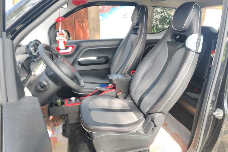 Used Wuling Hongguang MINIEV 2022 GAMEBOY 300km Enthusiast Model with Lithium Iron Phosphate