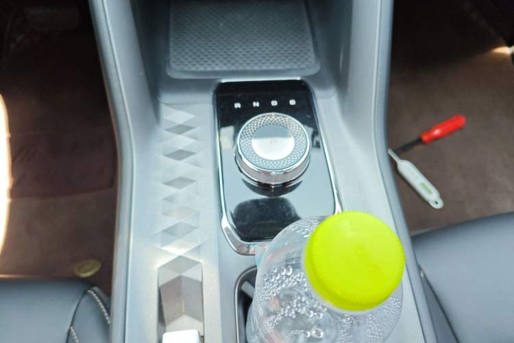 Used Wuling Xingyun 2023 2.0L DHT Flagship Edition