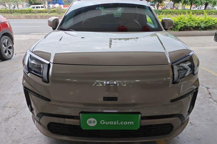 Used AION V 2024 Aion Tyrannosaurus 650 Executive Edition
