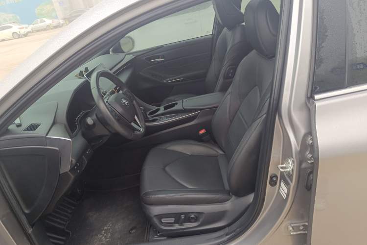 Used Toyota Avalon 2019 2.0L Luxury Edition China VI Standard Left Front Seat