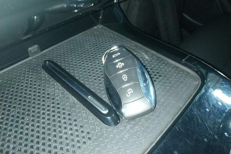 Used Hongqi HS3 PHEV 2024 PHEV 115km Jingwei Edition
