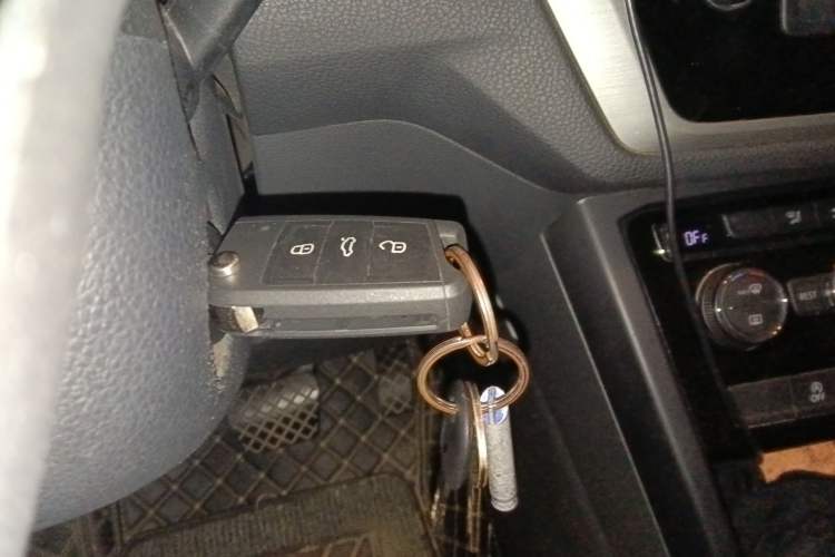 Used Volkswagen Touran 2016 Volkswagen Touran L 280TSI DSG Comfort Edition
