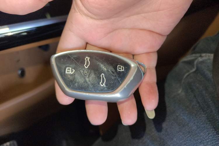 Used Roewe MARVEL X 2018 Rear-Drive Model Interior 1